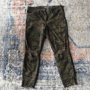 Camo GAP pants